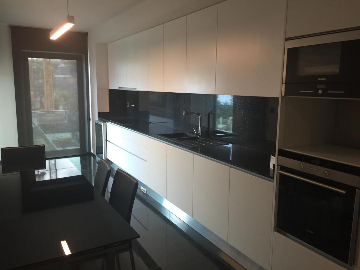 פונשל Astro Madeira Apartments מראה חיצוני תמונה