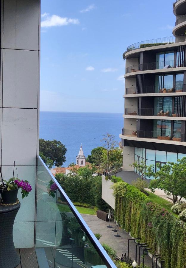פונשל Astro Madeira Apartments מראה חיצוני תמונה